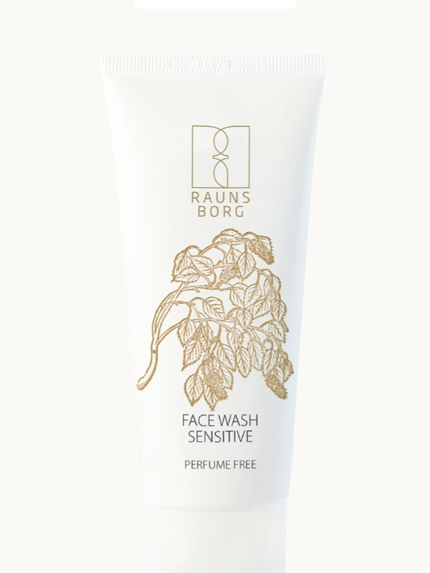 Face Wash Sensitive
