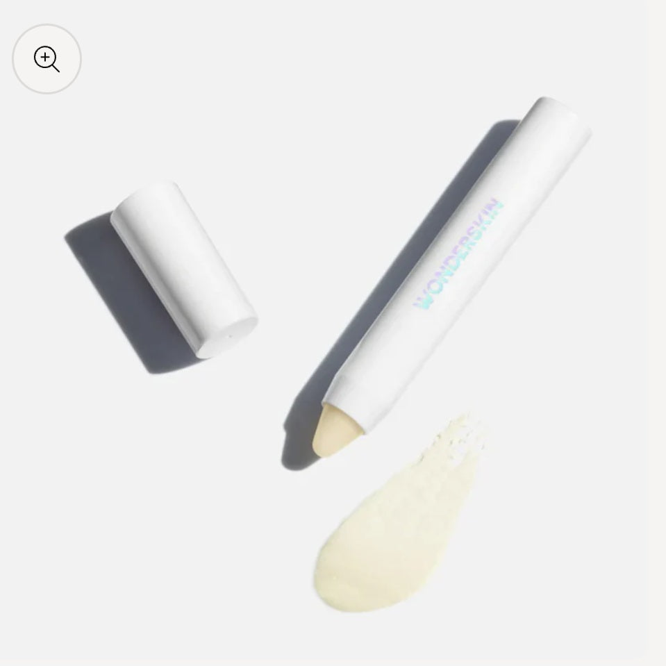 Wonder Blading 3-in-1 Lip Scrub