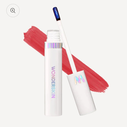 Wonder Blading Lip Stain Masque, Divine (Burgundy Red)